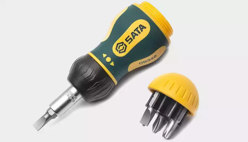 Your PC deserves a sweet kiss from a magnetic screwdriver.