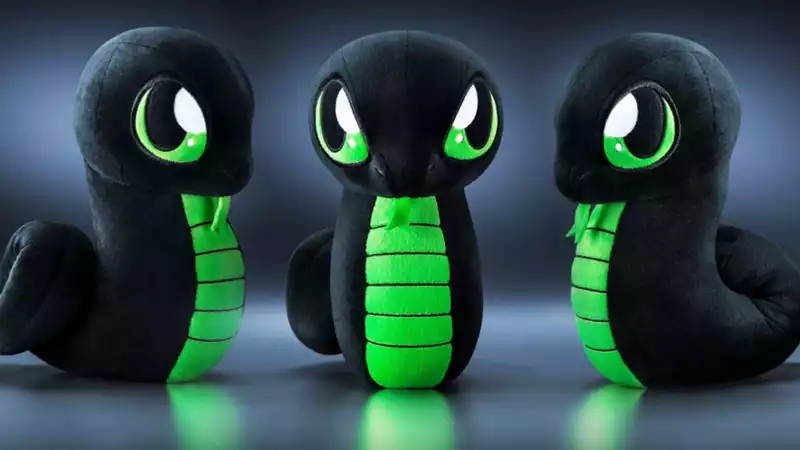 Razer's new Sneki Snek plush does not come with RGB LEDs.