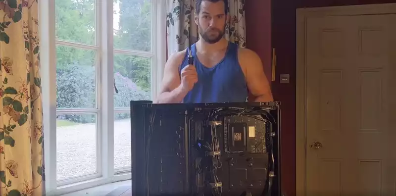 Watch Henry Cavill seductively assemble a PC