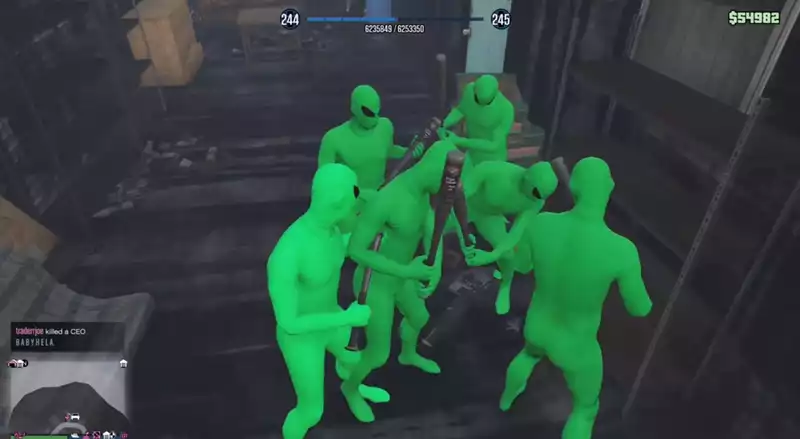 Gang of goofball aliens invade GTA Online