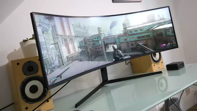 Samsung Odyssey Neo G9 Gaming Monitor Review