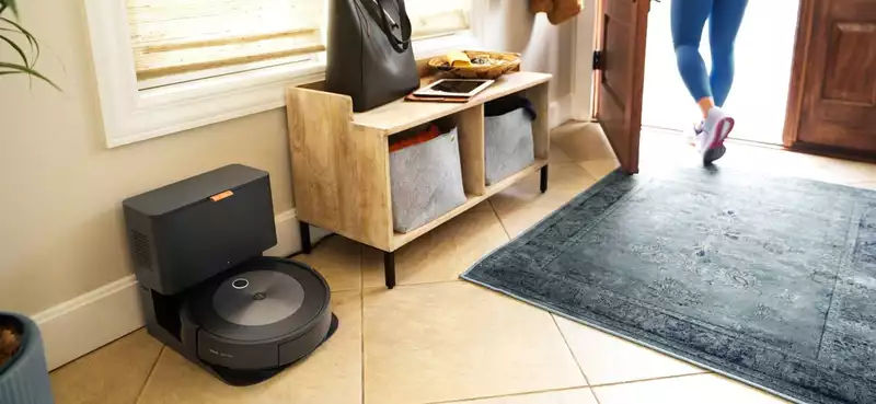 Roomba tester discovers confidential images uploaded to social media